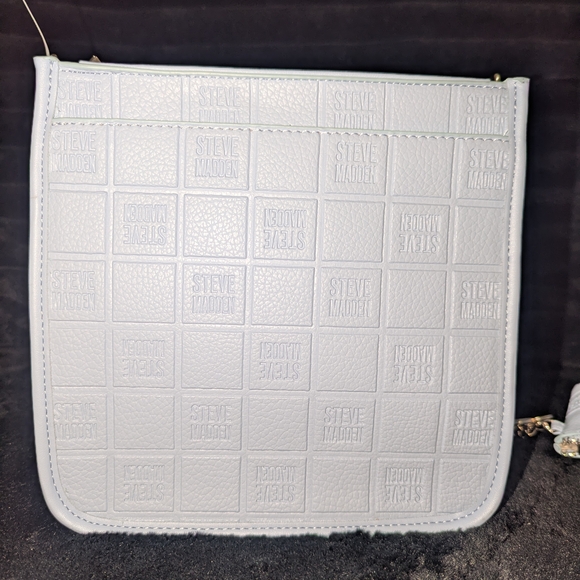 Steve Madden Light Blue Embossed Crossbody Bag Set - Picture 6 of 11
